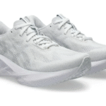 ASICS Novablast 5 WHITE / PIEDMONT GREY