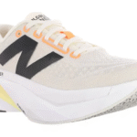 New Balance FuelCell SuperComp Trainer v3 ANGORA / HOT MANGO